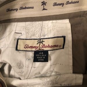 🌻 Bundle Sale 🌻 Khaki Tommy Bahama Shorts Sz 44